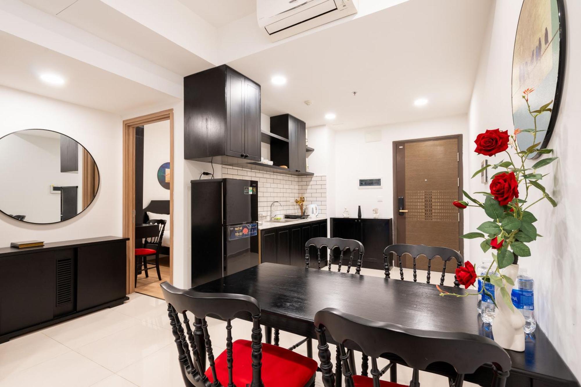 Otis Apartment - Soho Residence District 1 - Near Bui Vien 胡志明市 外观 照片